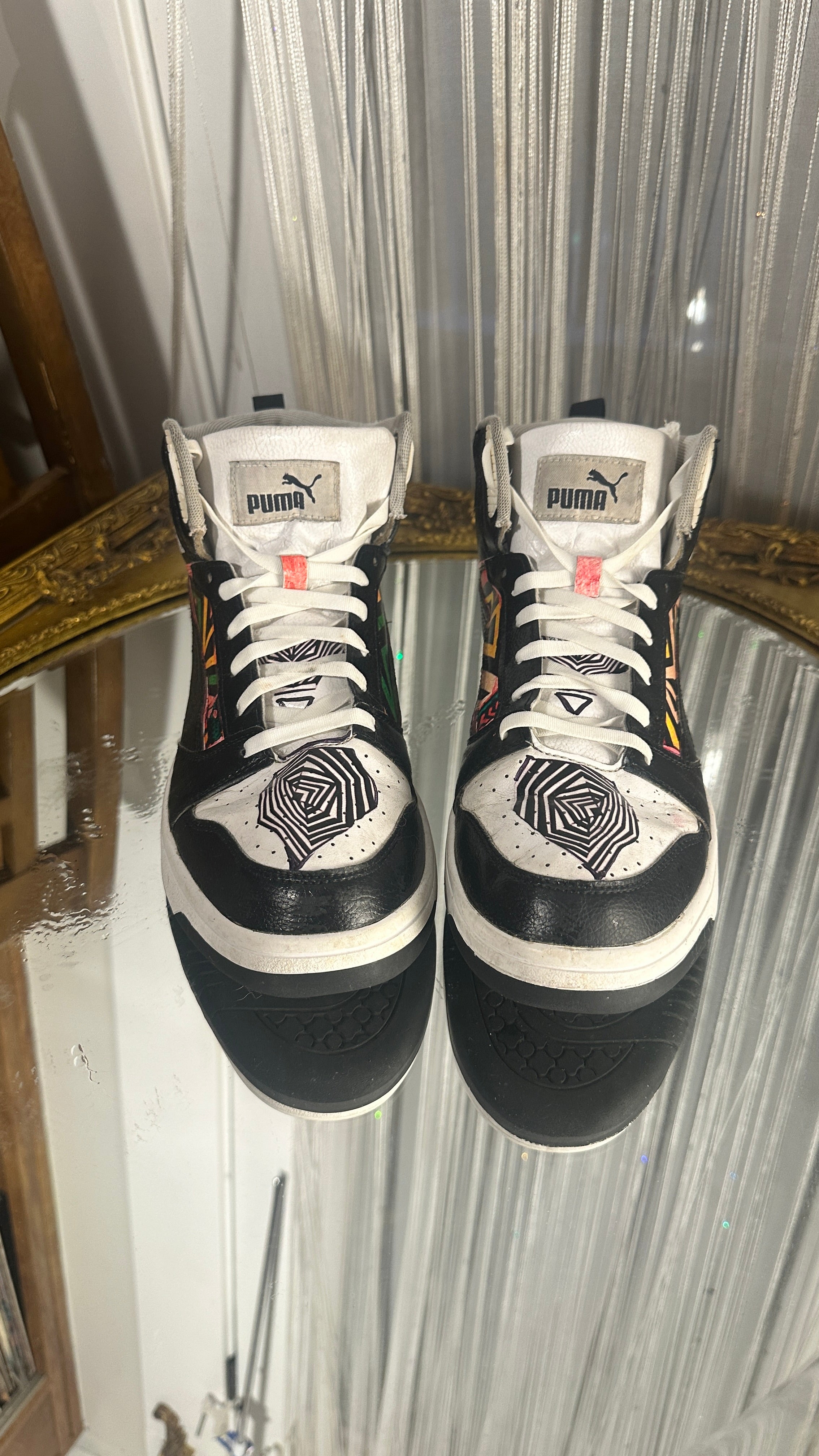 Custom Painted PUMA High-Top – Geometric tribal Series – US 10