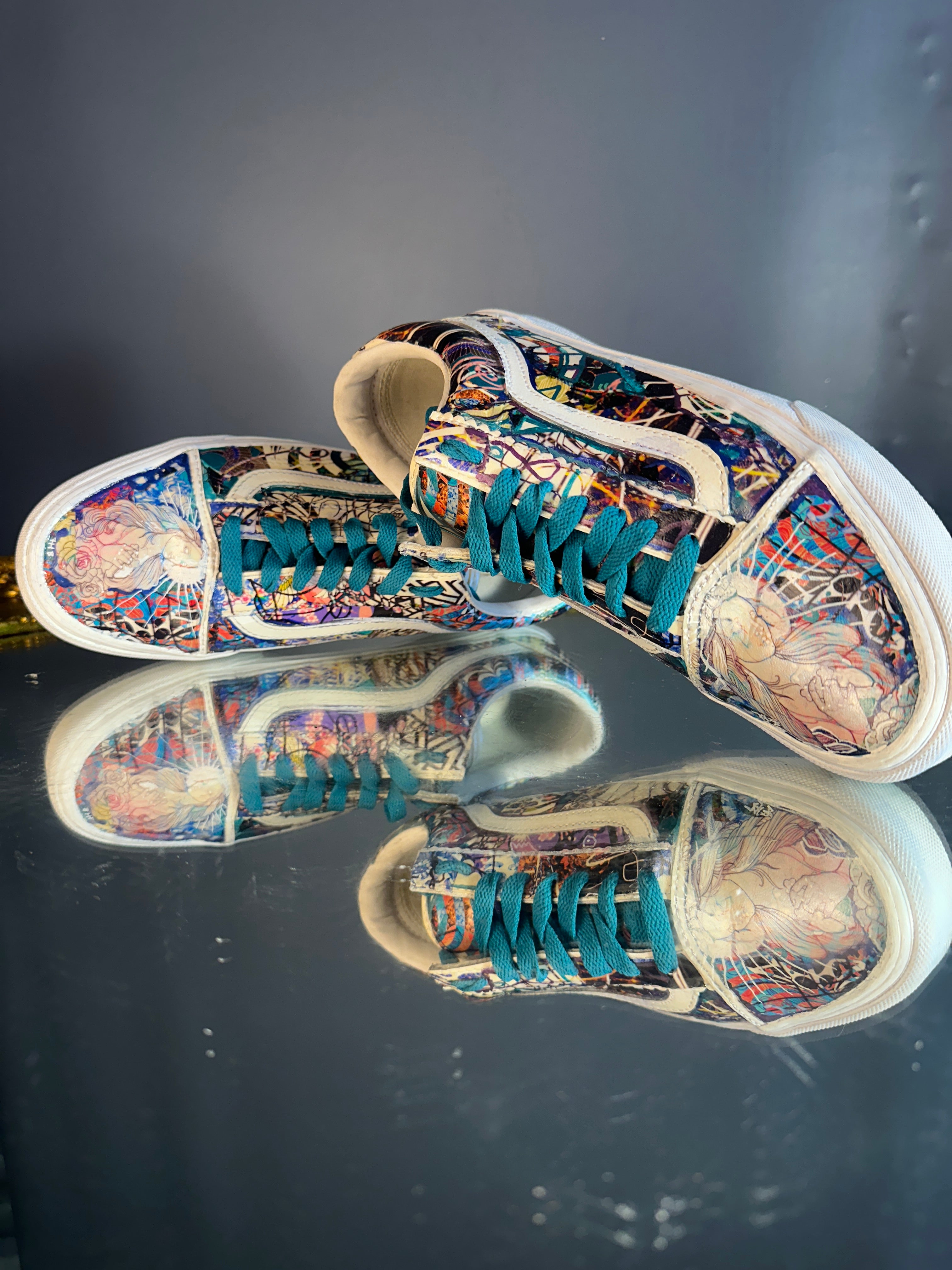 Custom Vans Low-Top Sneakers | Iridescent Leather Art Finish | One-of-One US men 7.5